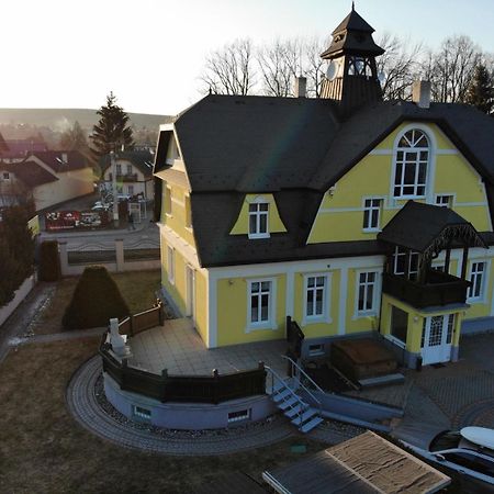 Vila Demanova Liptovský Mikuláš Dış mekan fotoğraf